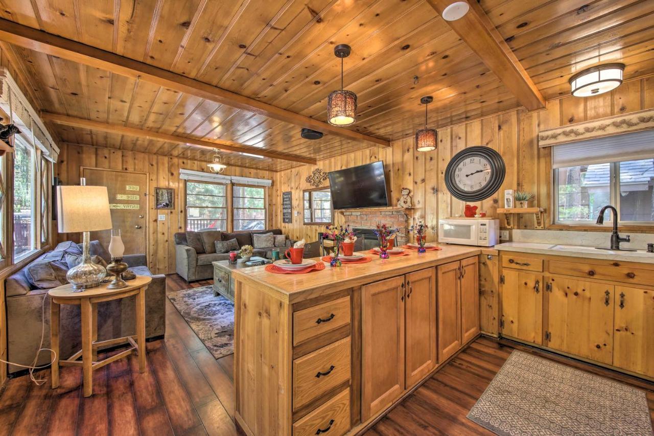 Pet-Friendly Big Bear Lake Cabin Less Than 3 Mi To Lake! Exterior photo